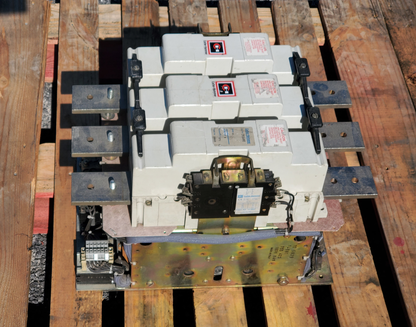 CN15VN3A Magnetic Motor Contactor, A Series, NEMA Size 8, 1215 Amps, 3 Poles, 120V AC Coil, Full Voltage 600VAC, Open Style No Enclosure, Non-Reversing, Max HP Ratings: 400 @ 208VAC, 450 @ 240VAC, 900 @ 480VAC, 900 @ 600VAC, No Terminals Standar. New Surplus and Certified Reconditioned with 1 Year Warranty.